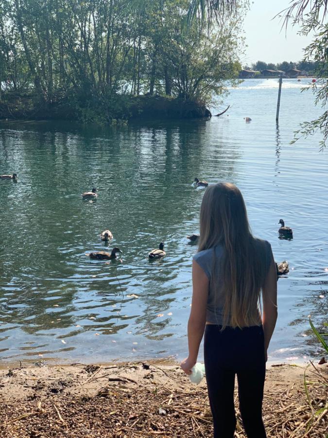 Holiday Home Breaks At Tattershall Lakes Конингсби Экстерьер фото