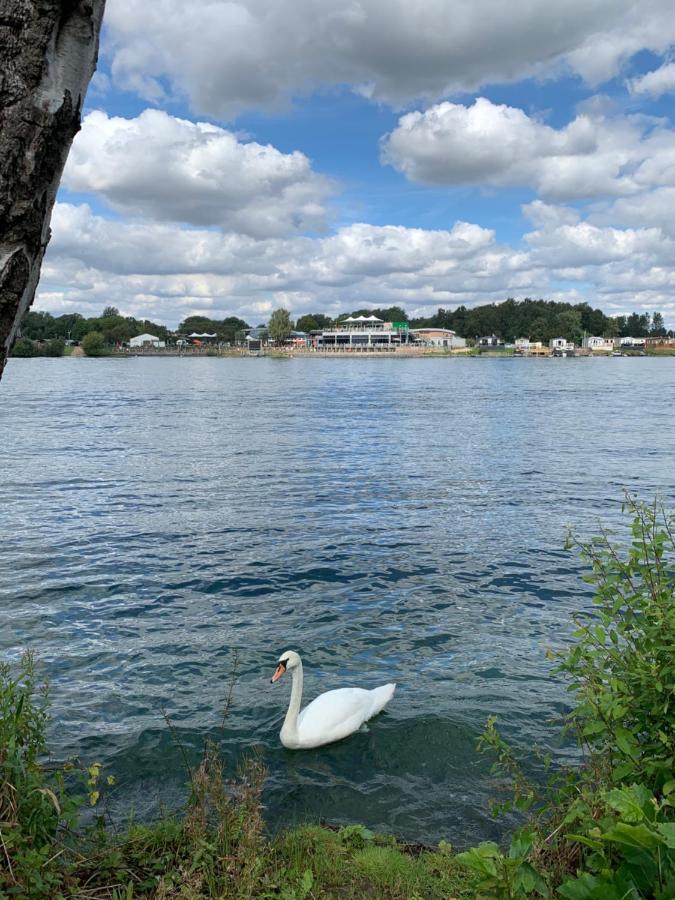 Holiday Home Breaks At Tattershall Lakes Конингсби Экстерьер фото